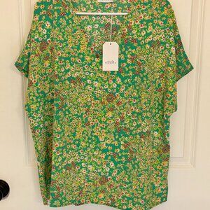 Large Emily Wonder Top